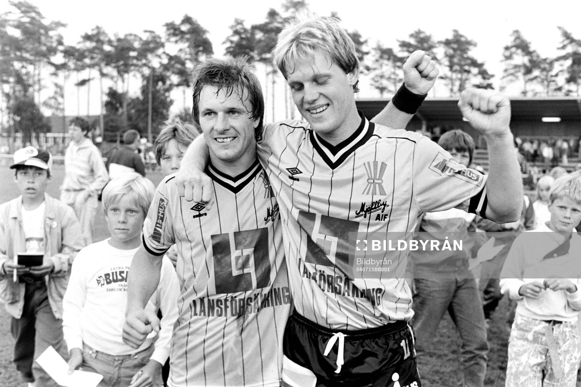 Mjällbys målskyttar Flemming Pehrson och Mikael