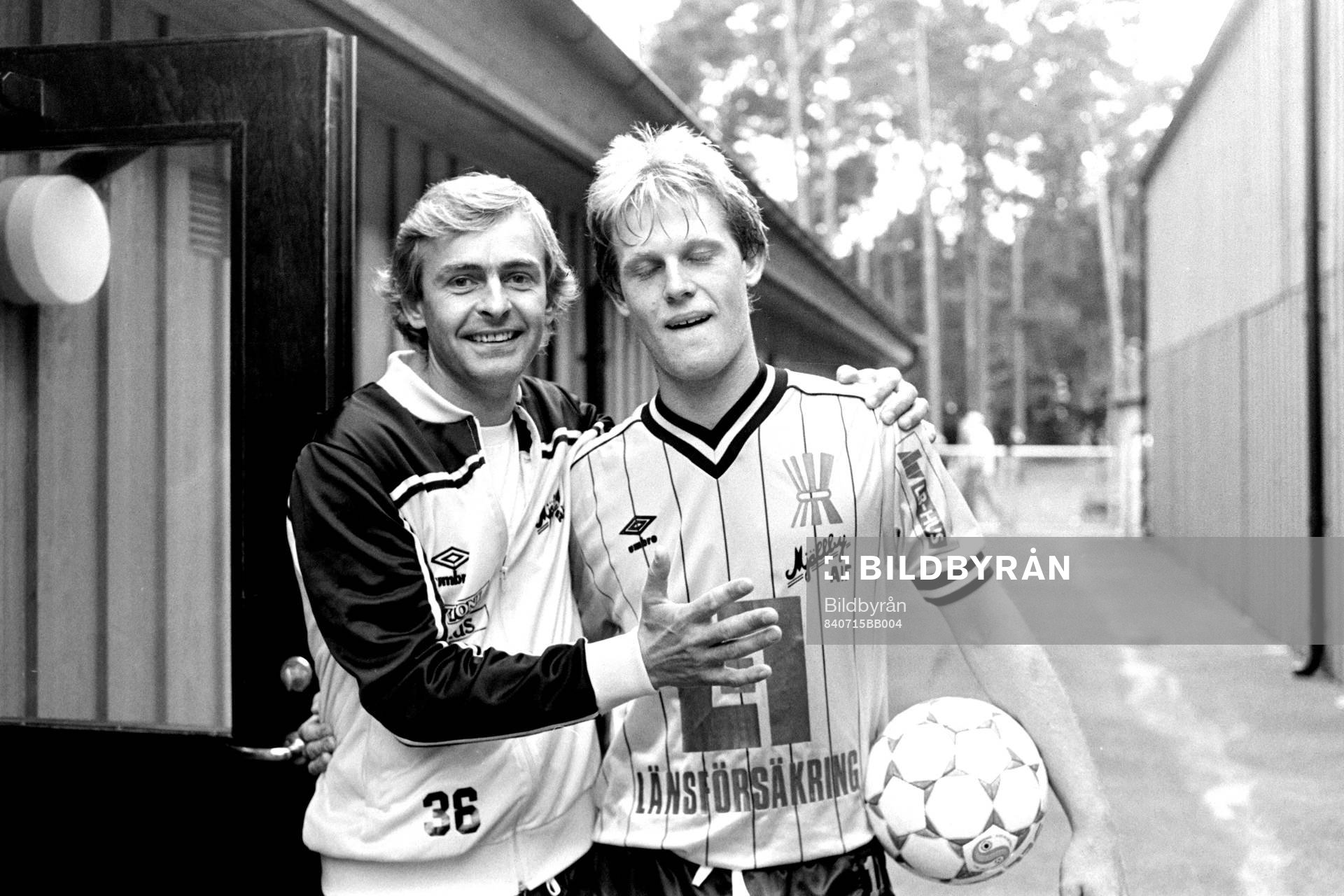 Mjällbys tränare Göran Bogren och Mikael Holgersson