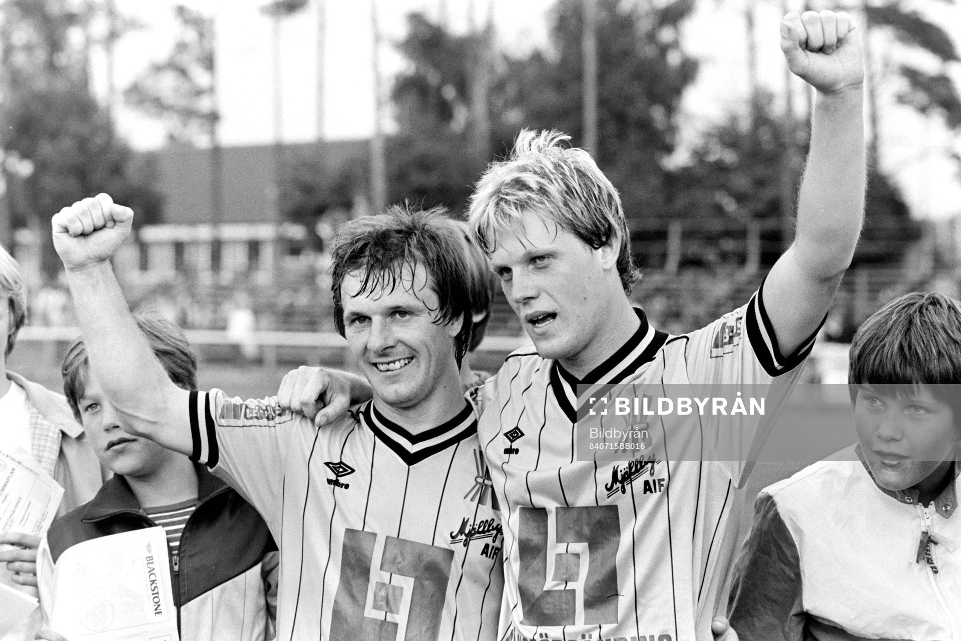 Mjällbys målskyttar Flemming Pehrson och Mikael