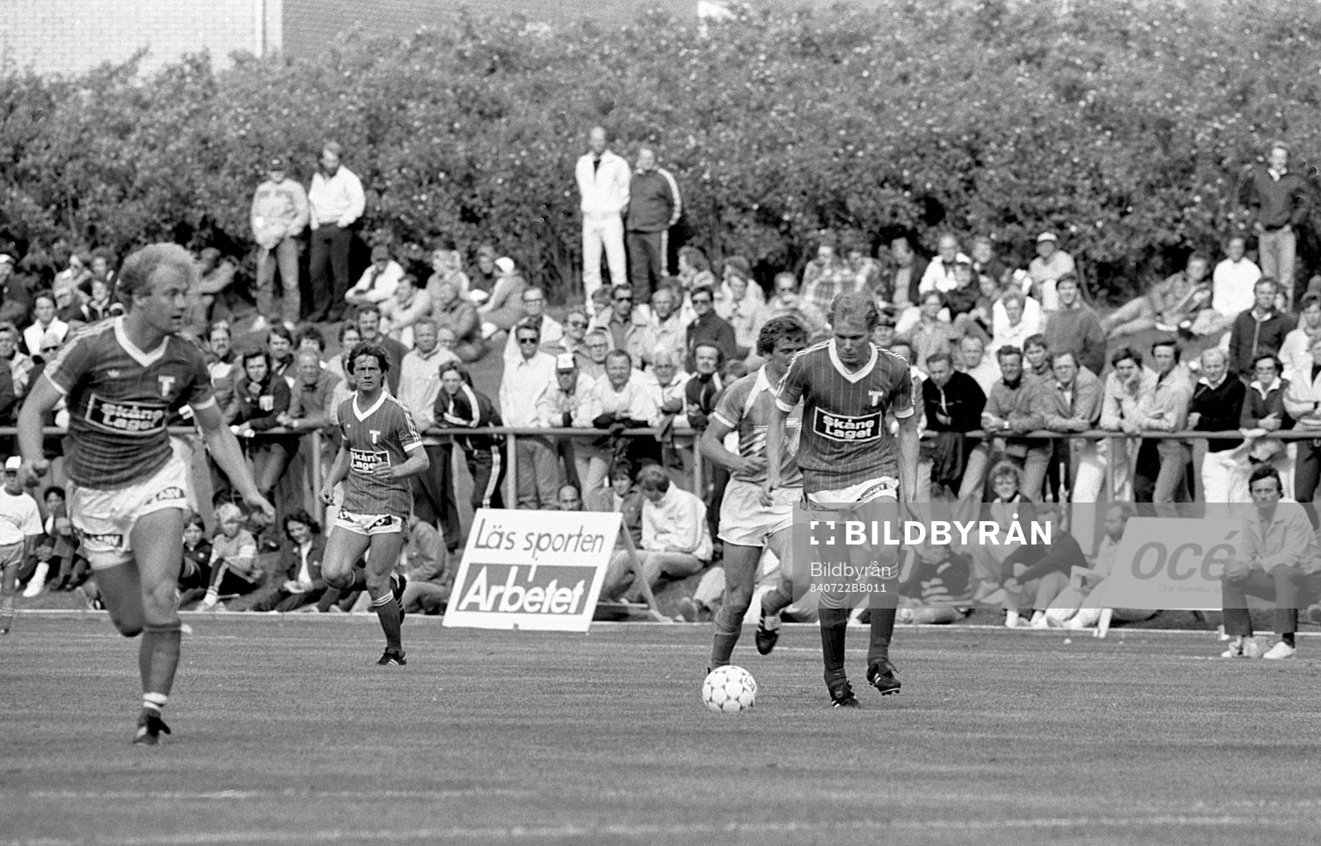 Mats Magnusson och Björn Nilsson, med bollen i ett anfall