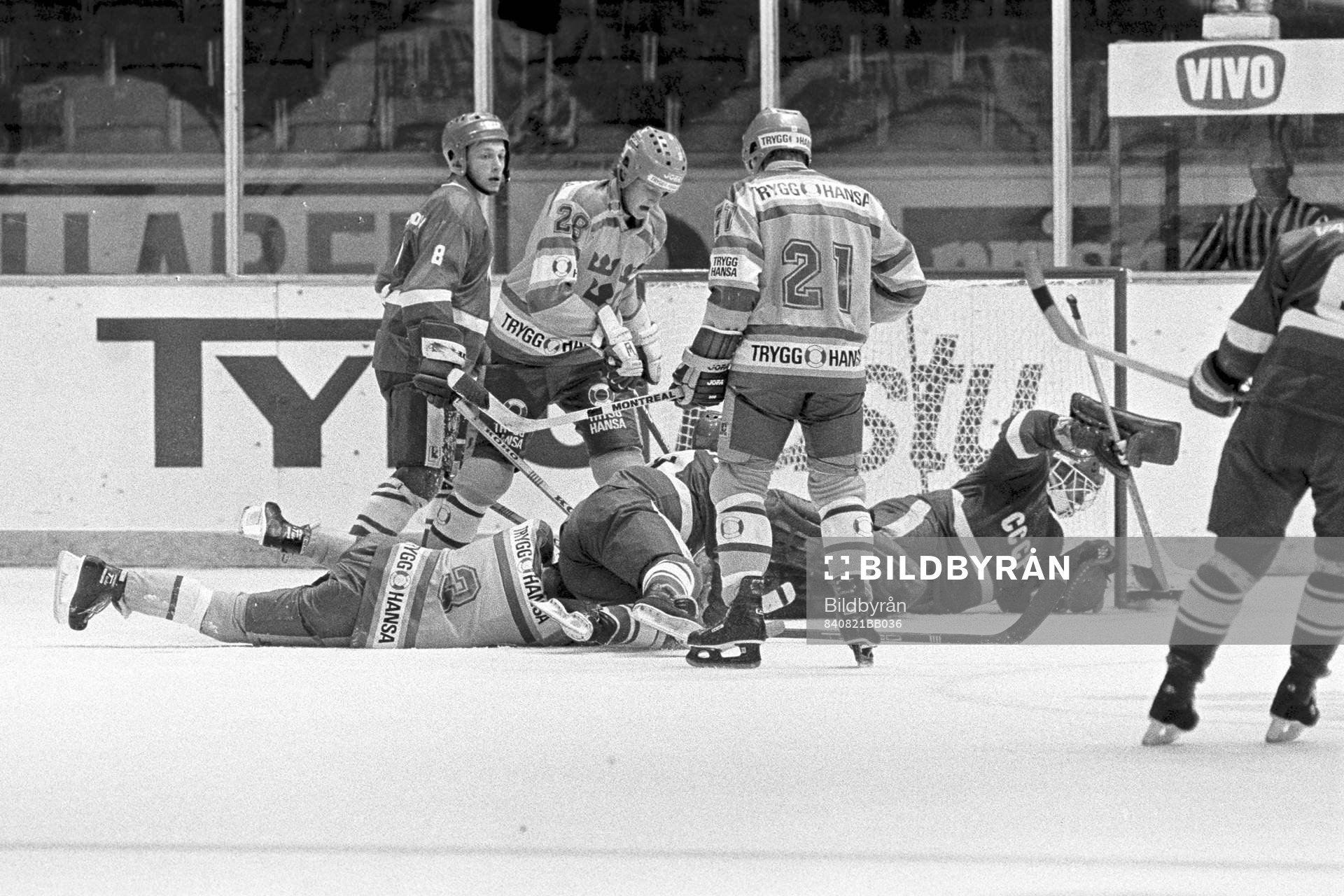 Tomas Sandström och Thomas Steen, Sverige framför