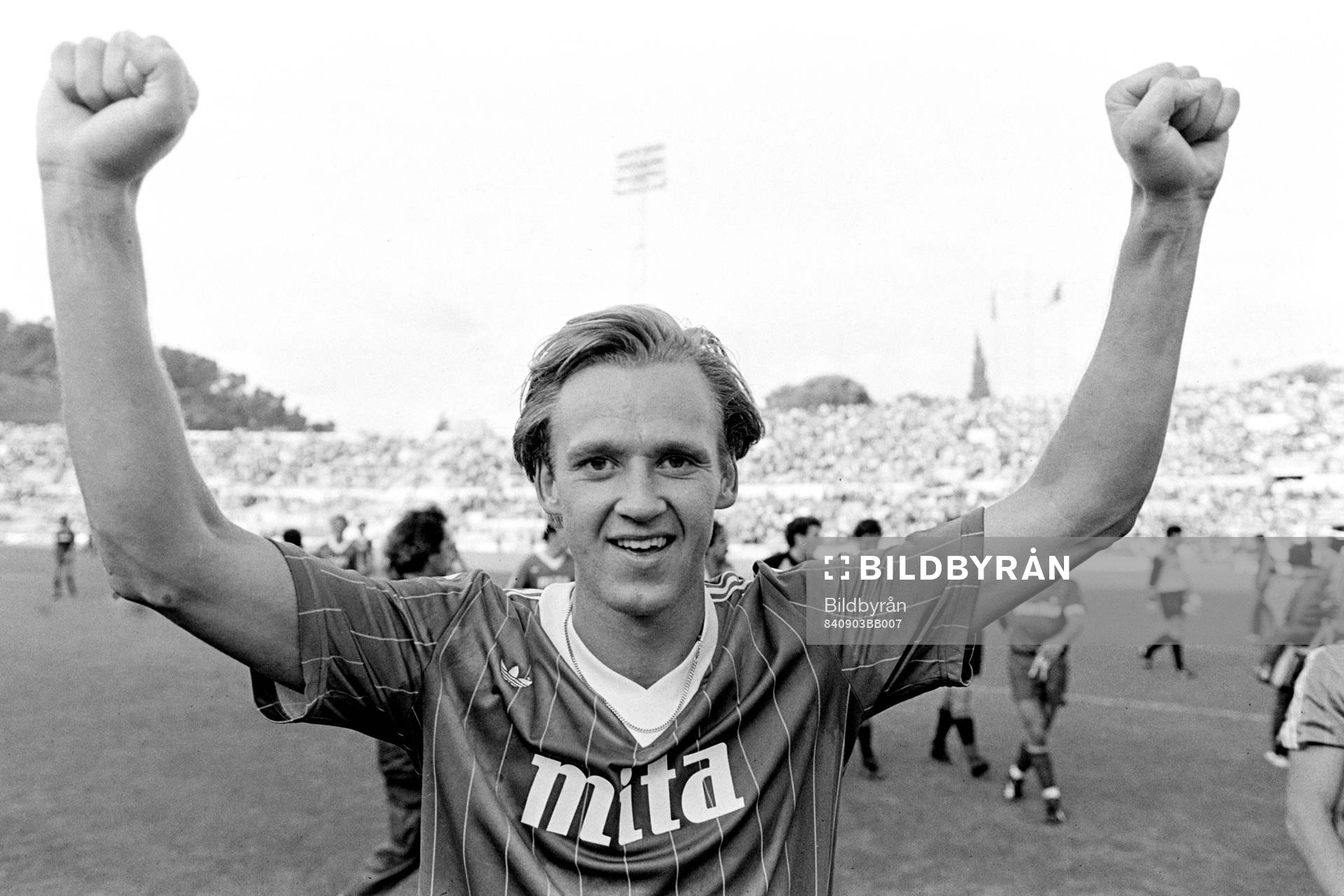 Dan Corneliusson, Como, jublar