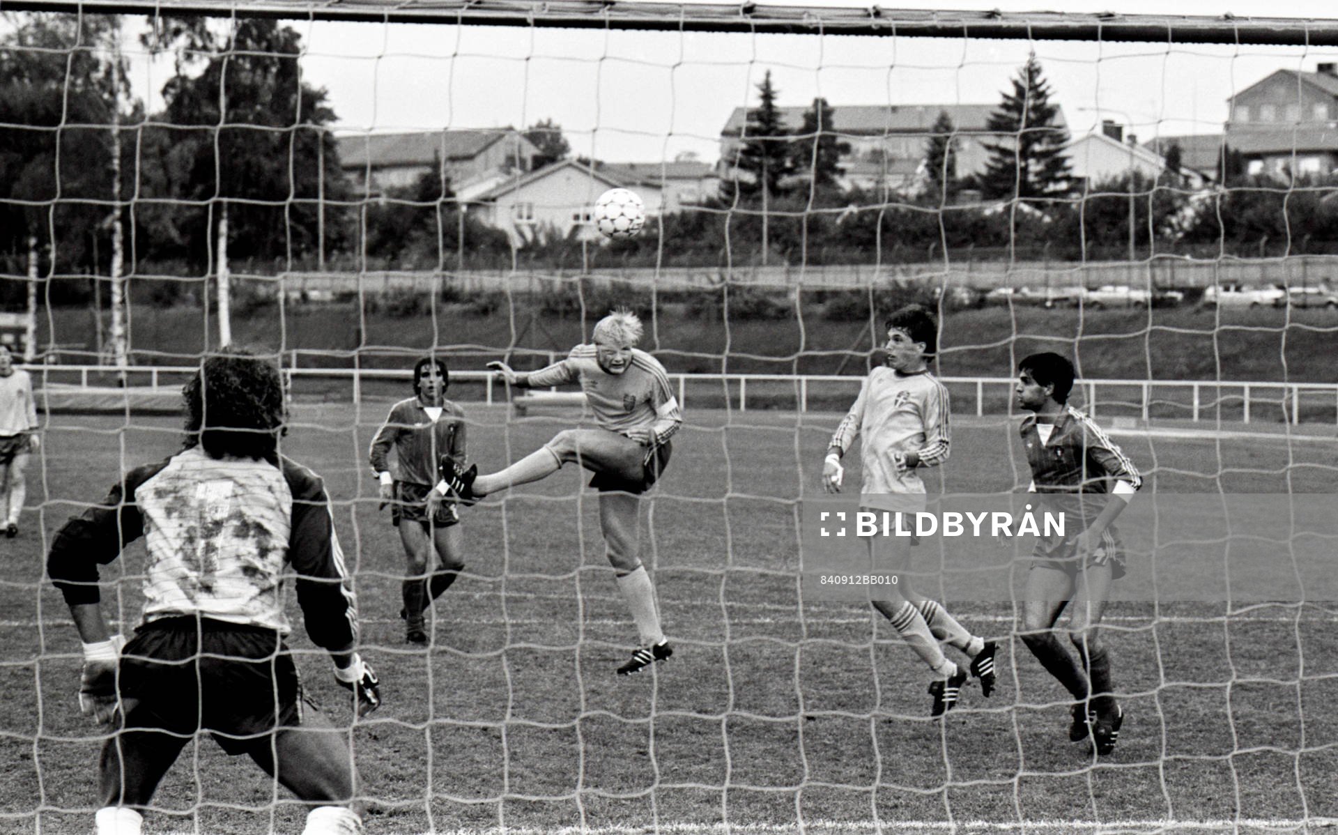 Peter Larsson och Mats Gren, Sverige