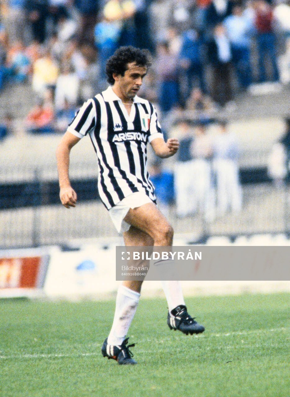 Como - Juventus: Michel Platini of Juventus