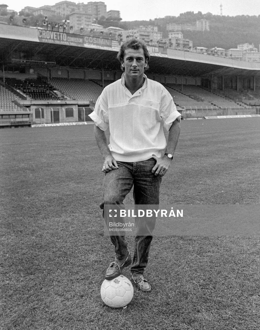 New british player Trevor Francis