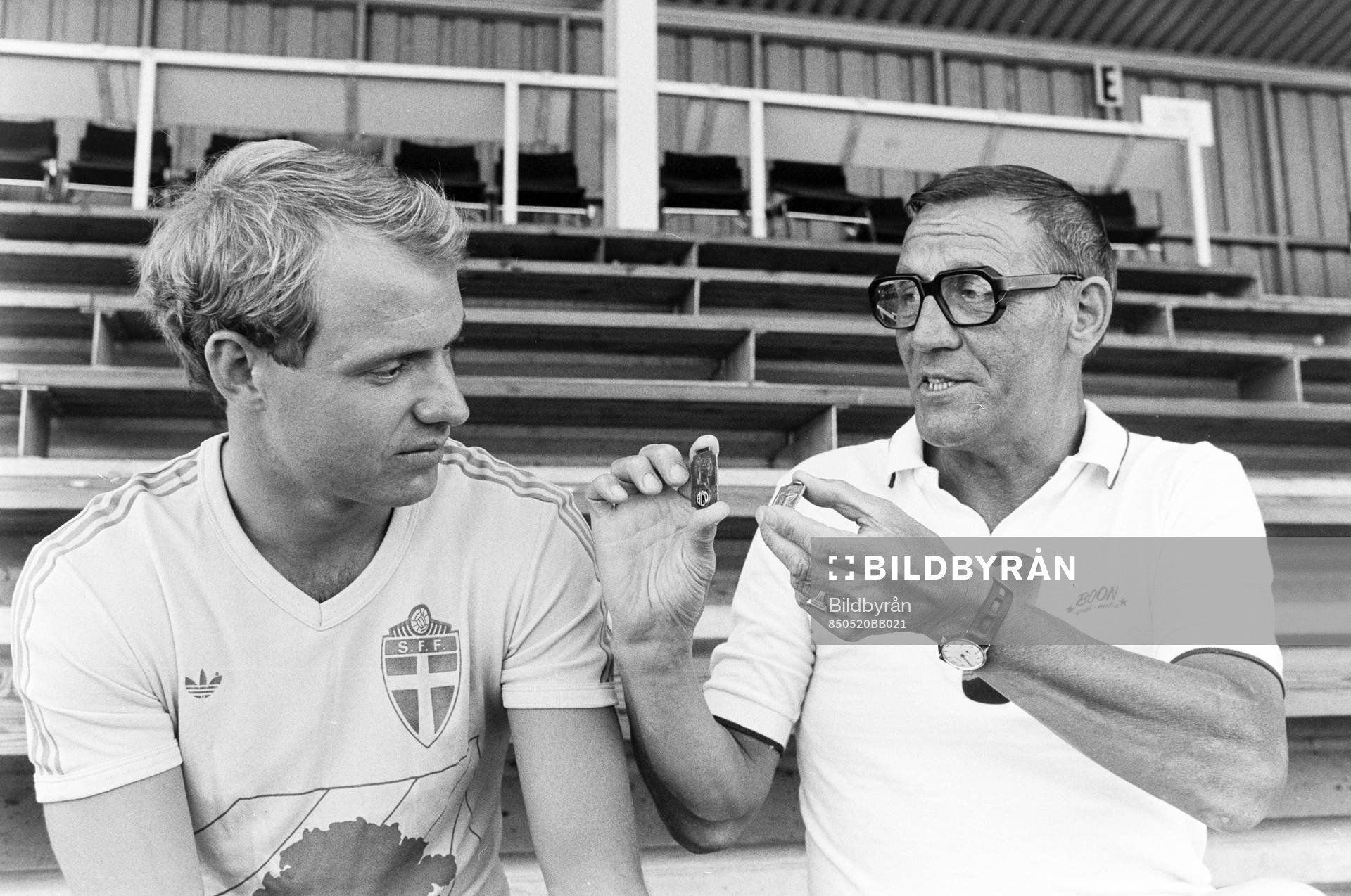 Fotboll, Sverige, målvakter. Thomas Ravelli och Kalle