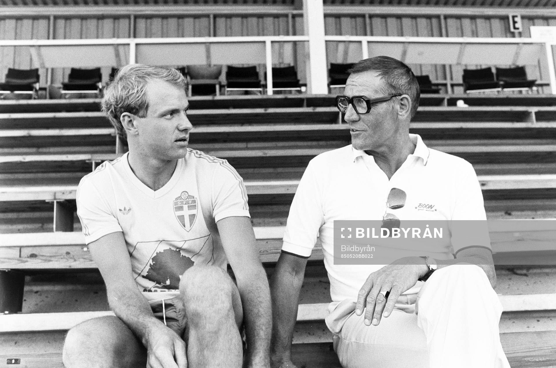 Fotboll, Sverige, målvakter. Thomas Ravelli och Kalle