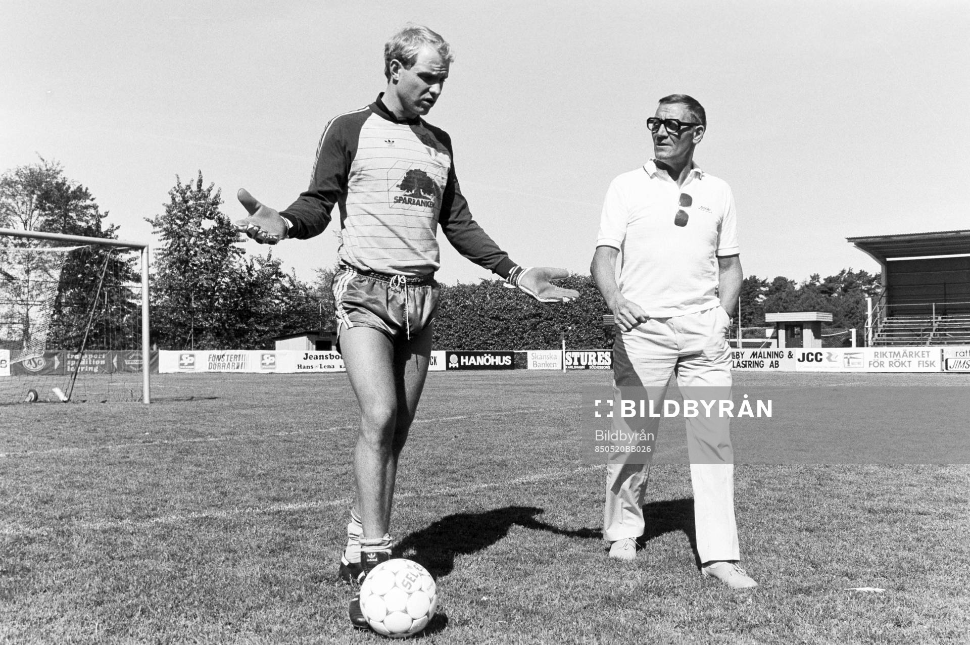 Fotboll, Sverige, målvakter. Thomas Ravelli och Kalle