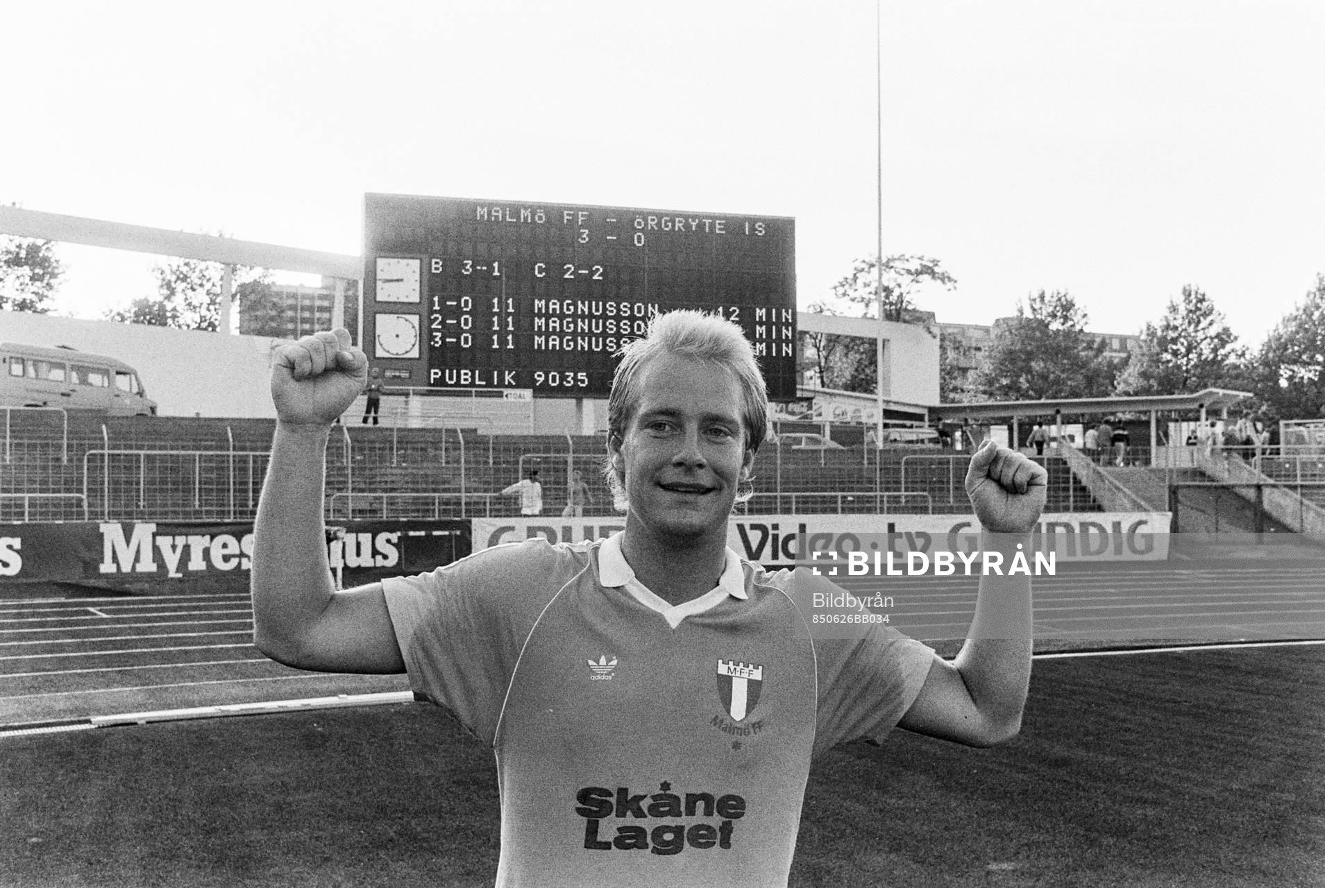 Malmös matchhjälte och tremålsskytt Mats Magnusson jublar