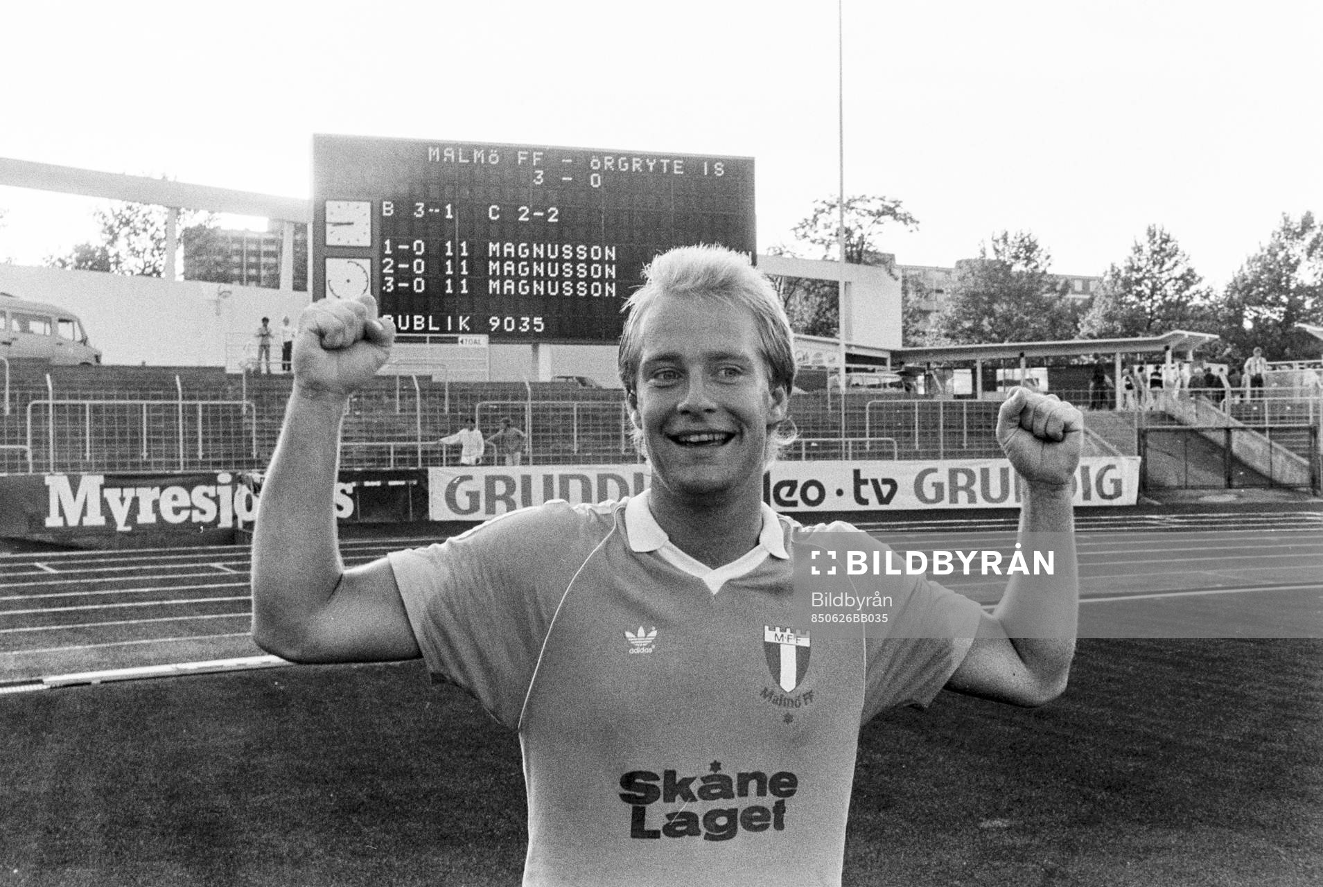 Malmös matchhjälte och tremålsskytt Mats Magnusson jublar