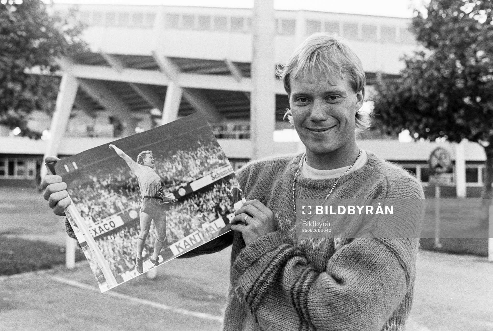 Lars Larsson, Malmö med en bild på sig själv utanför