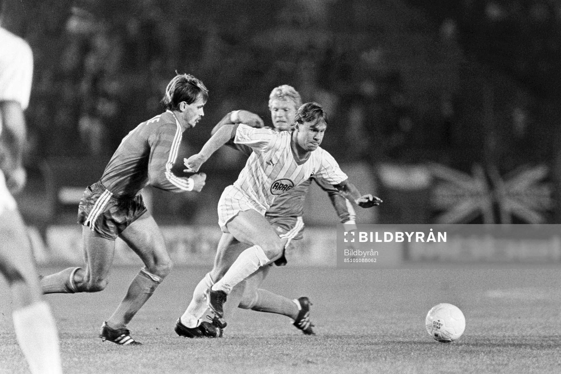 Hans Holmqvist, Fortuna Düsseldorf med bollen