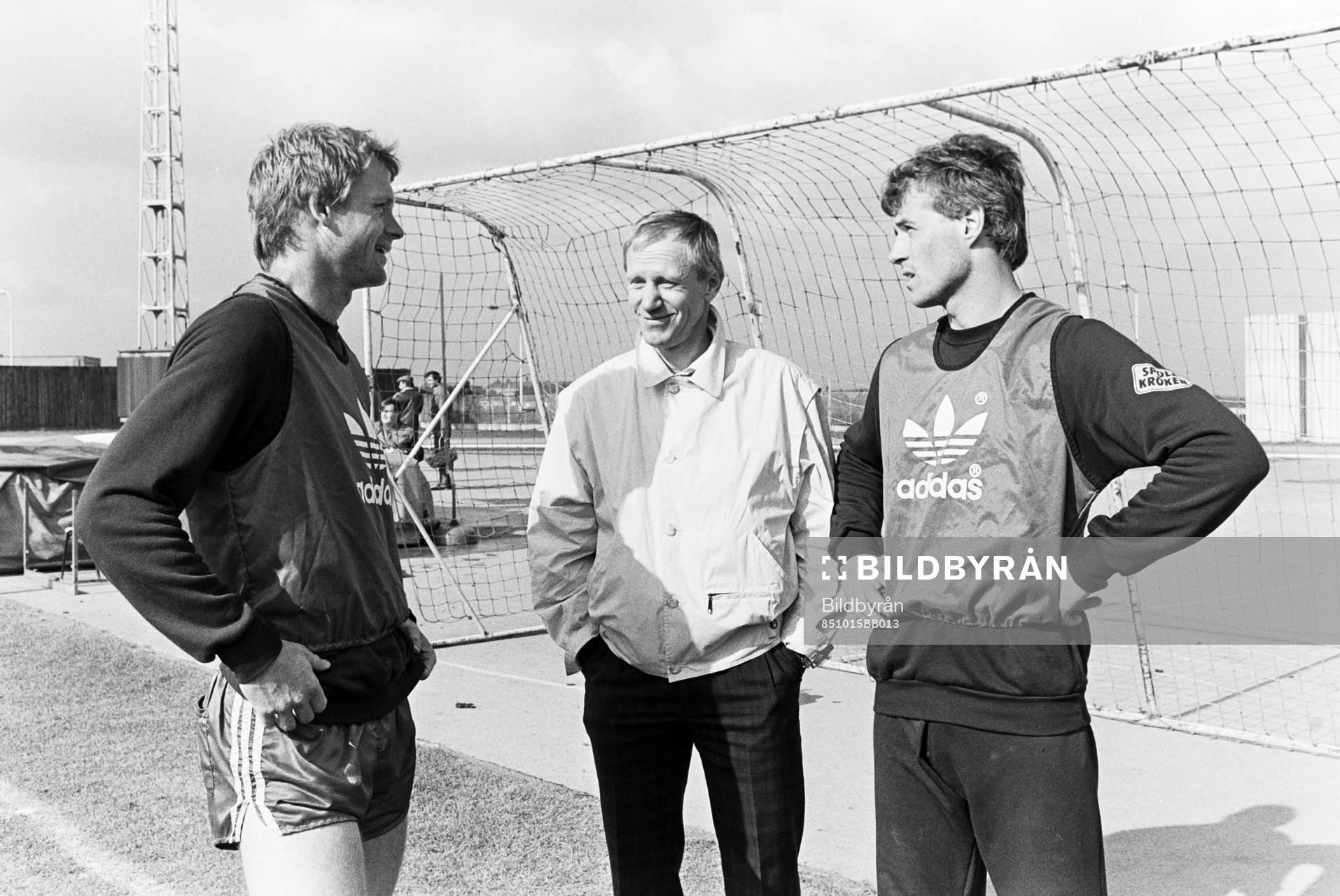 Fotboll,VM-kval, Tjeckoslovakien - Sverige, förhands: Torbjörn Nilsson, Björn Nordqvist och Glenn Hysén.