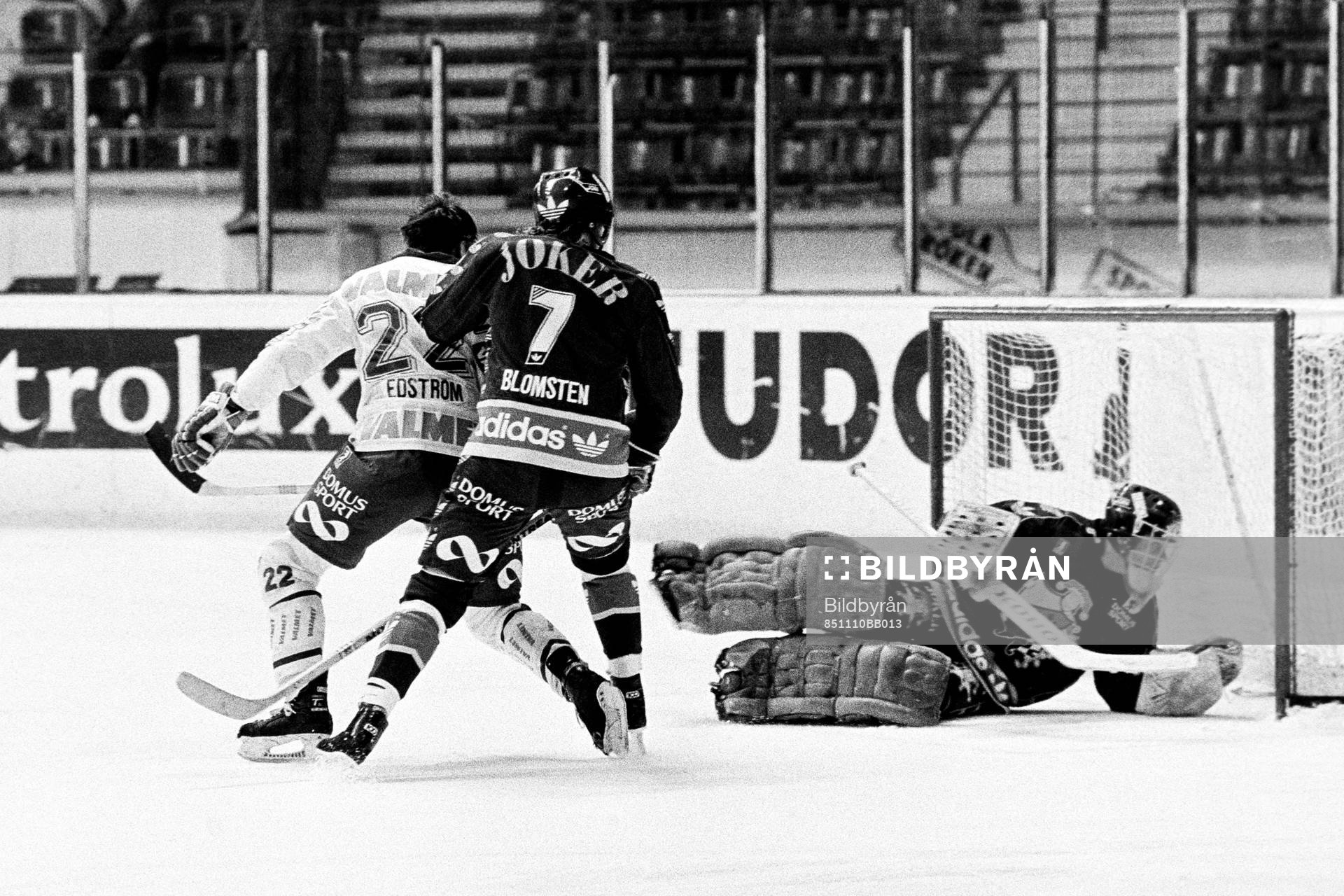 Björklövens Peter Edström framför djurgårdens Arto