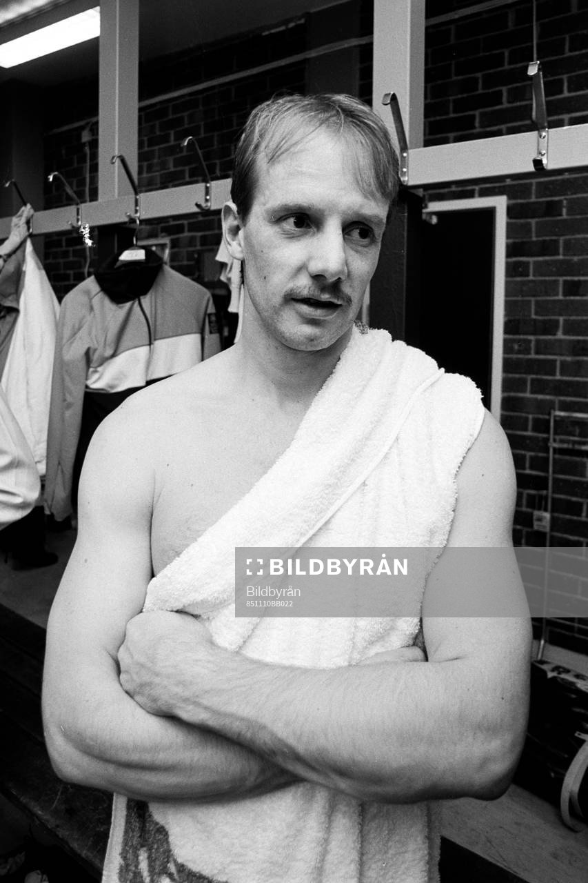 Tore Ökvist, Björklöven i omklädningsrummet