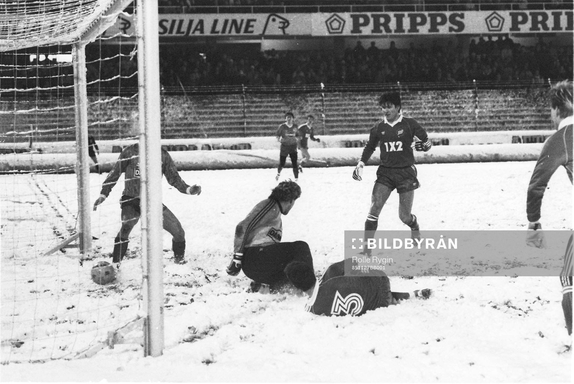 Råsunda Fotbollstadion, Fotboll, Uefa-cupen, Hammarby -