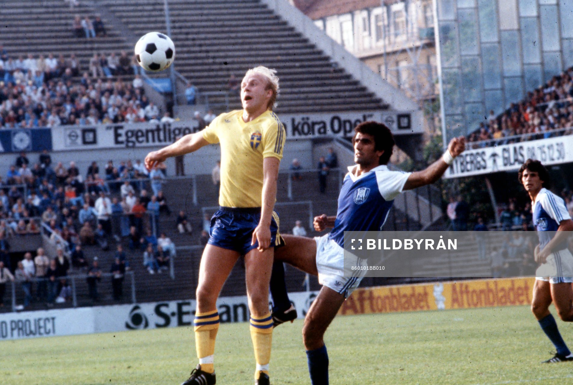 Tord Holmgren, Sverige