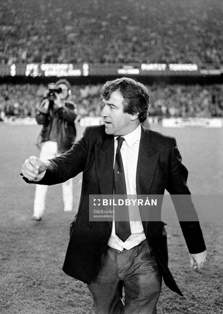 Terry Venables, tränare i Barcelona