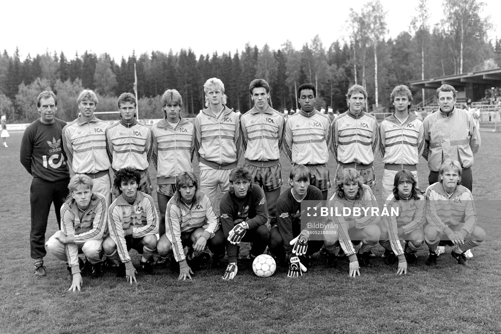 bakre fr.v. Bengt Simonsson, tränare, Hans Eklund, Mikael