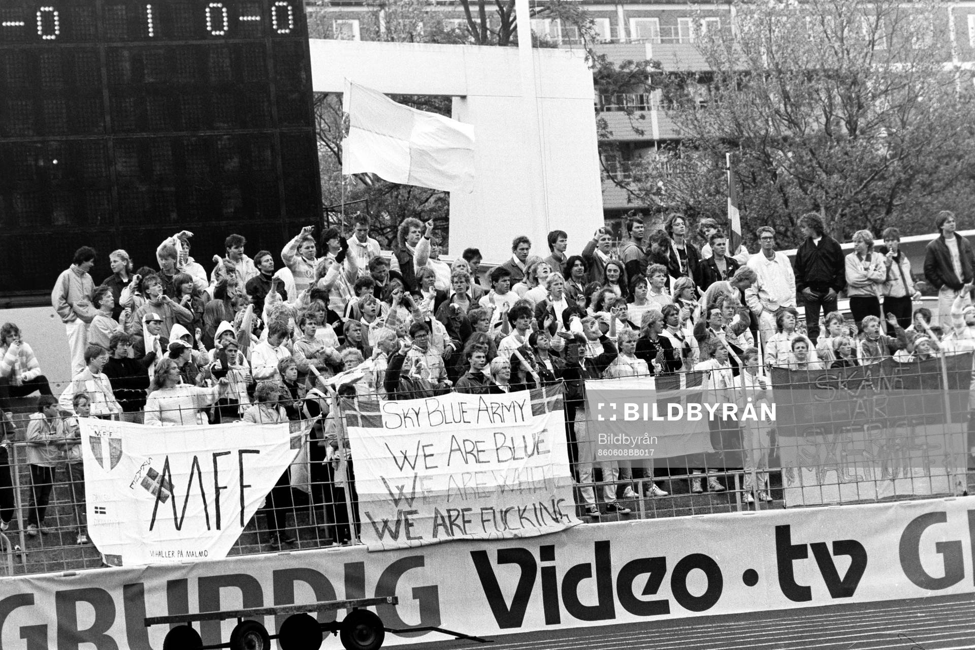Glada Malmö supporters