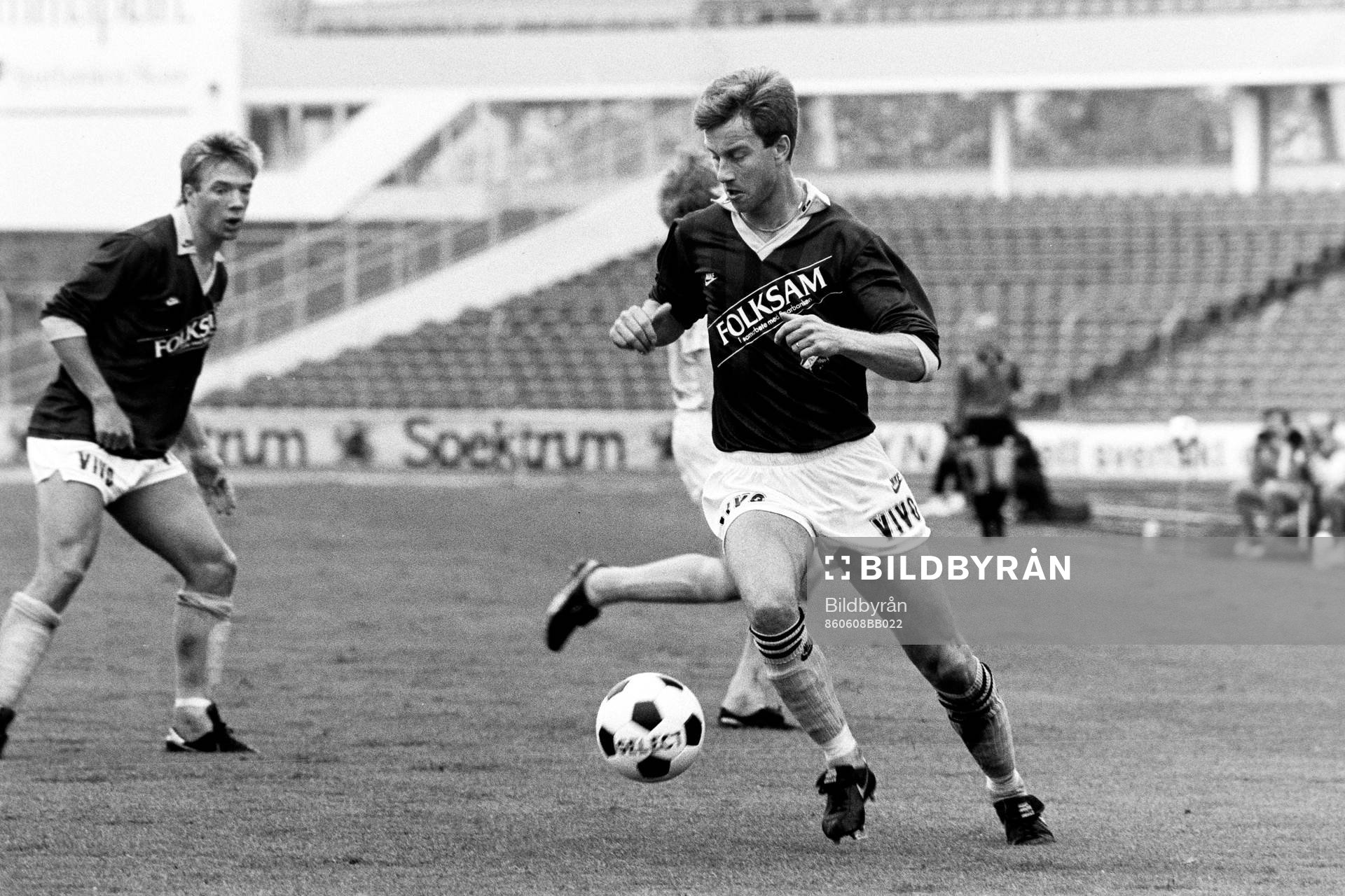 Thomas Bergman, AIK med bollen