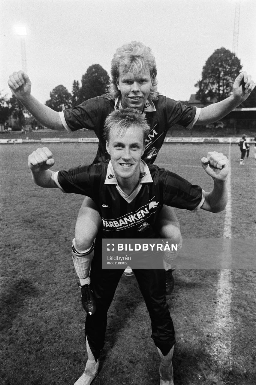 Glada målskyttar i AIK, Thomas Lundmark och Roger Sundin