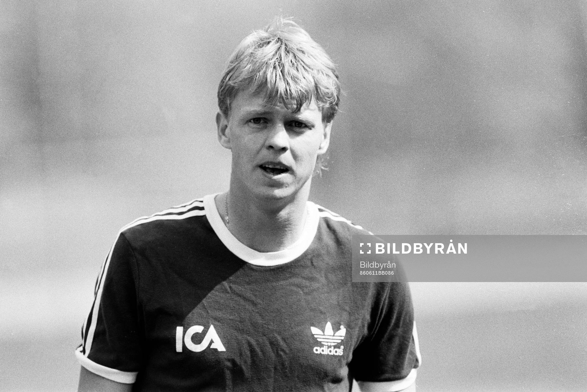 Fotboll, Allsvenskan, Öster - IFK Göteborg: Mats-Ola Carlsson, Göteborg. 