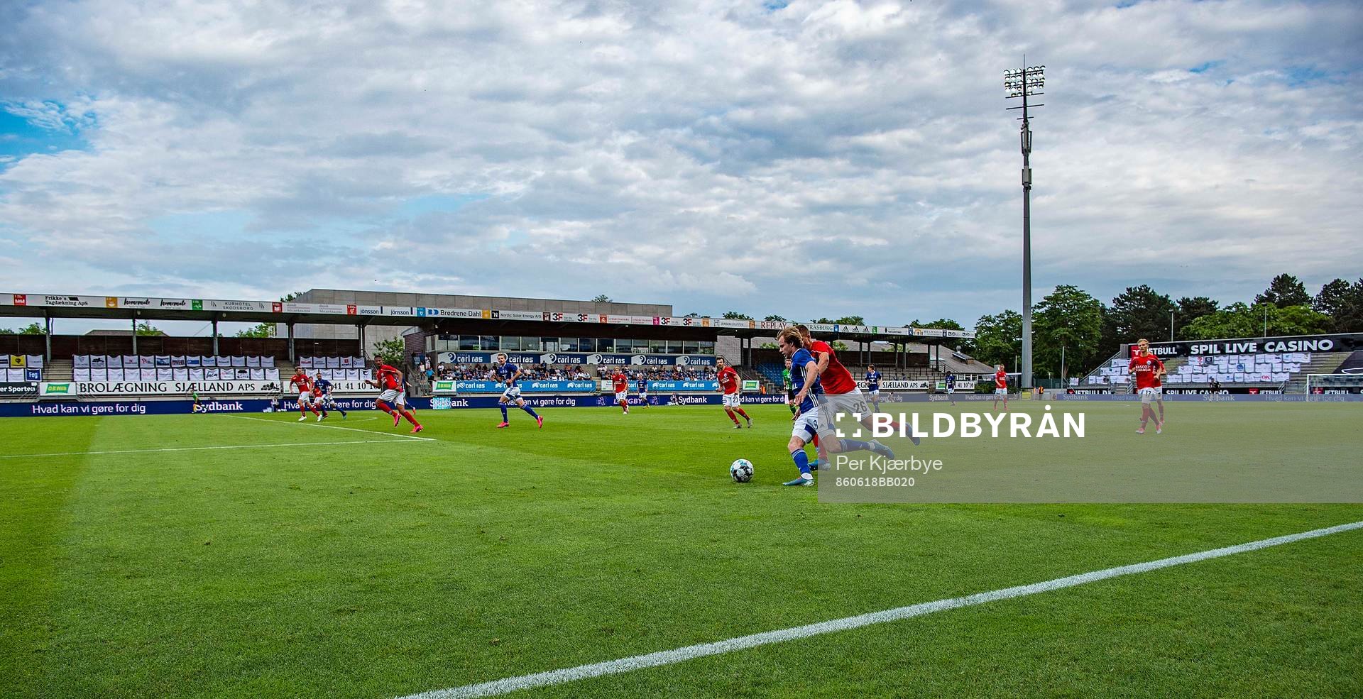 [DK=20200618: Lyngby Stadion med begrænset antal tilskuere