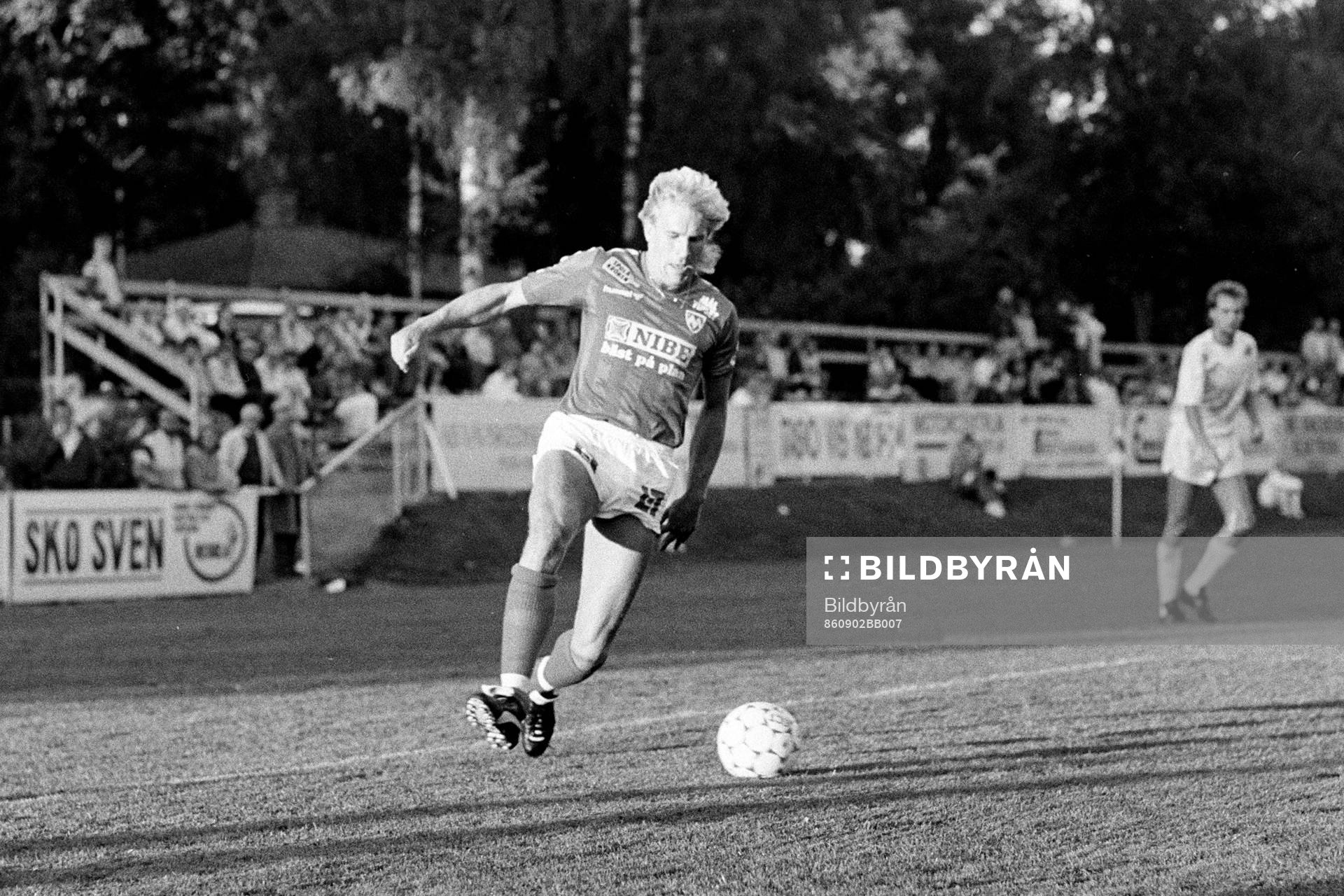 Fotboll, Div 2 Södra, Markaryd - Karlstad, 1-1: Per-Åke Antonsson, Markaryd.