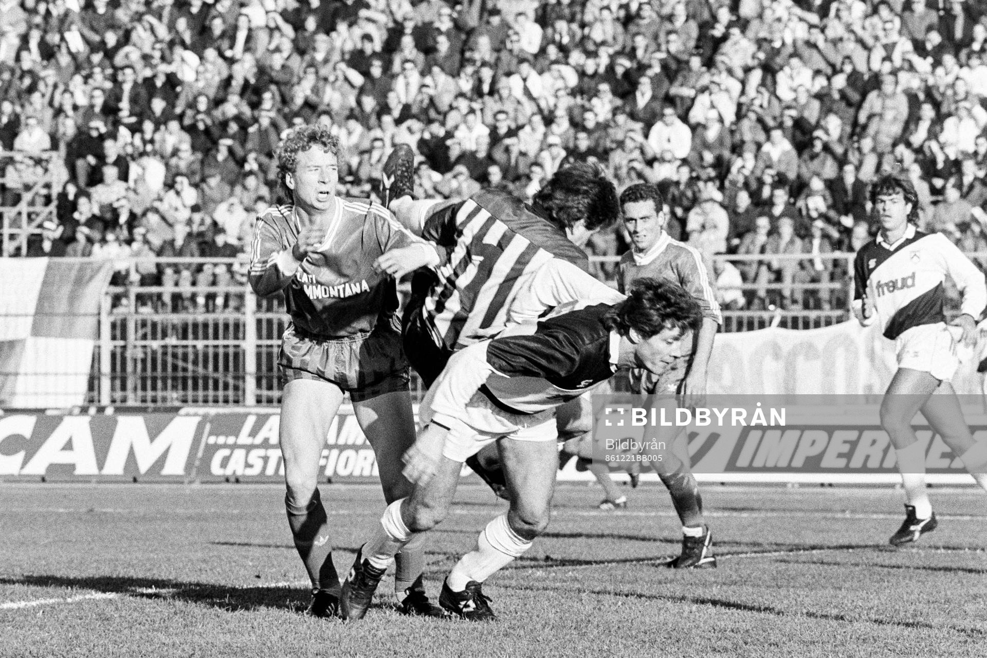 Johnny Ekström, Empoli i kamp om bollen