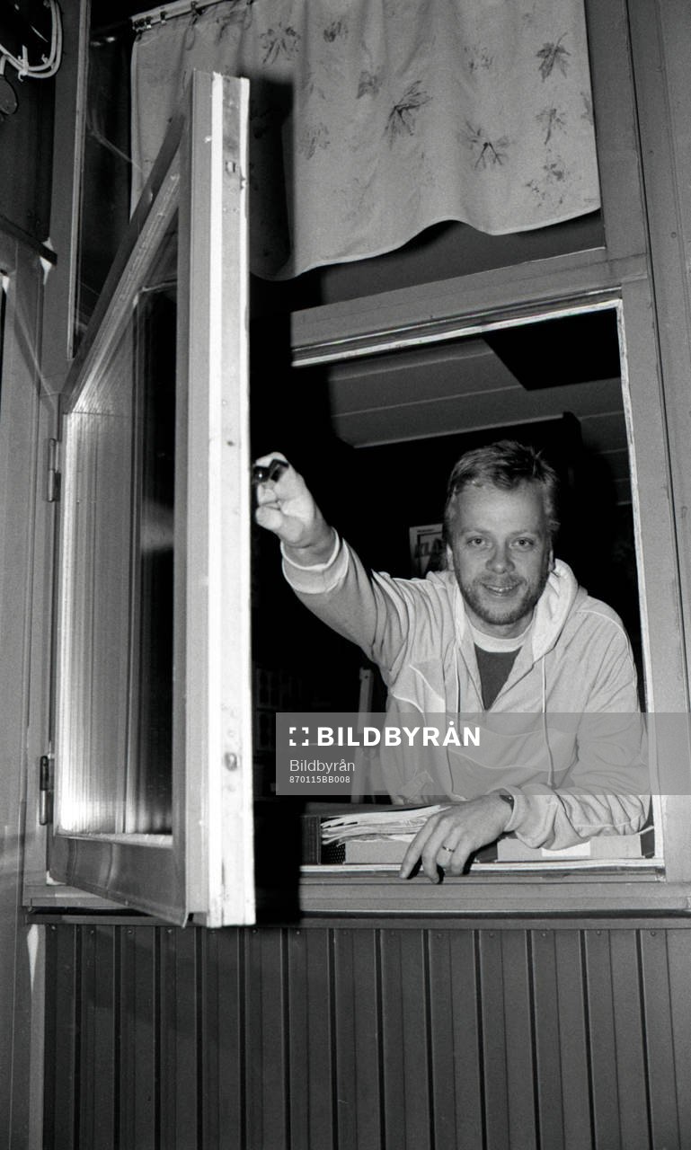  Anders Grönhagen, GIF Sundsvall, öppnar Norrlandsfönstret.