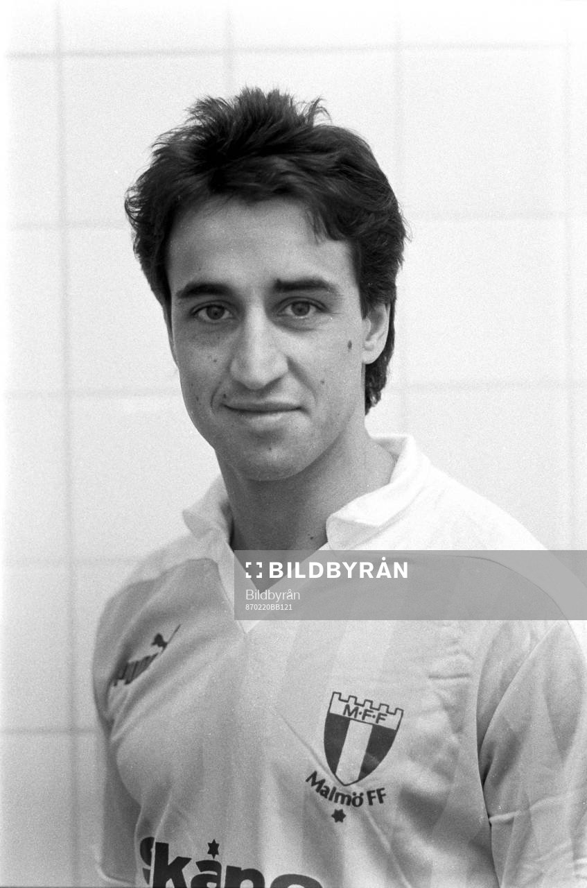 Deval Eminovski