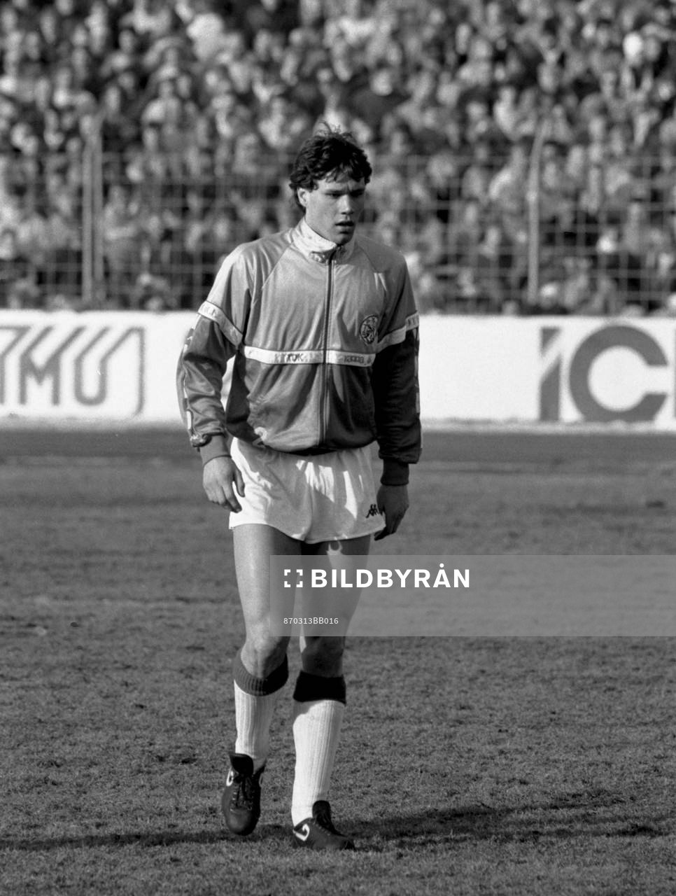 Marco van Basten, Ajax värmer upp