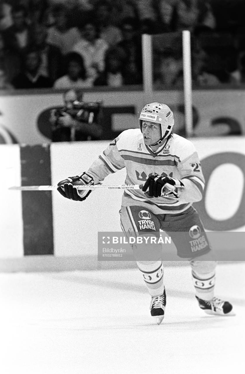 Michael Thelven, Sverige
