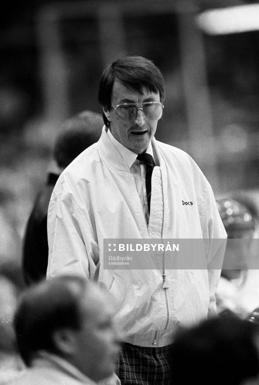 Curt Lindström i instruktionstagen