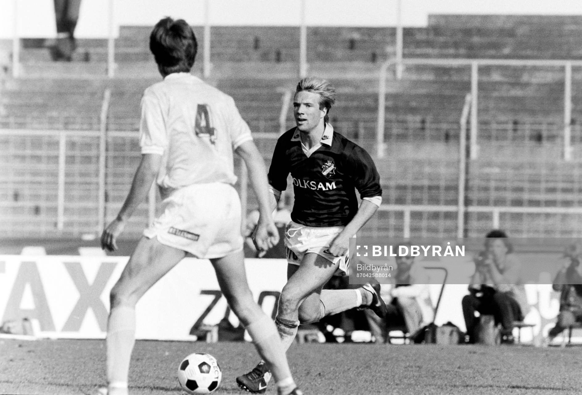 Kim Bergstrand, AIK med bollen