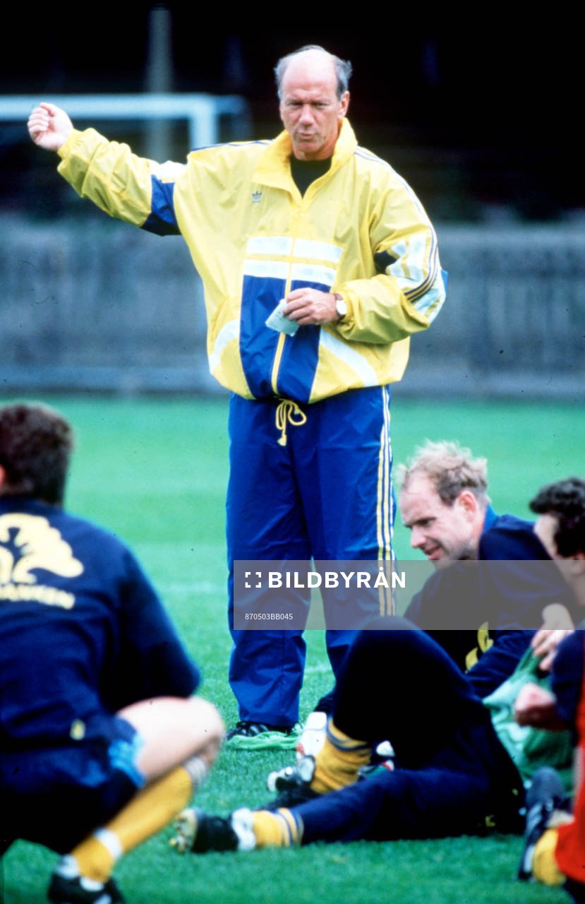 Fotboll, Sverige, Landslag, Tommy Svensson, förbumdskapten