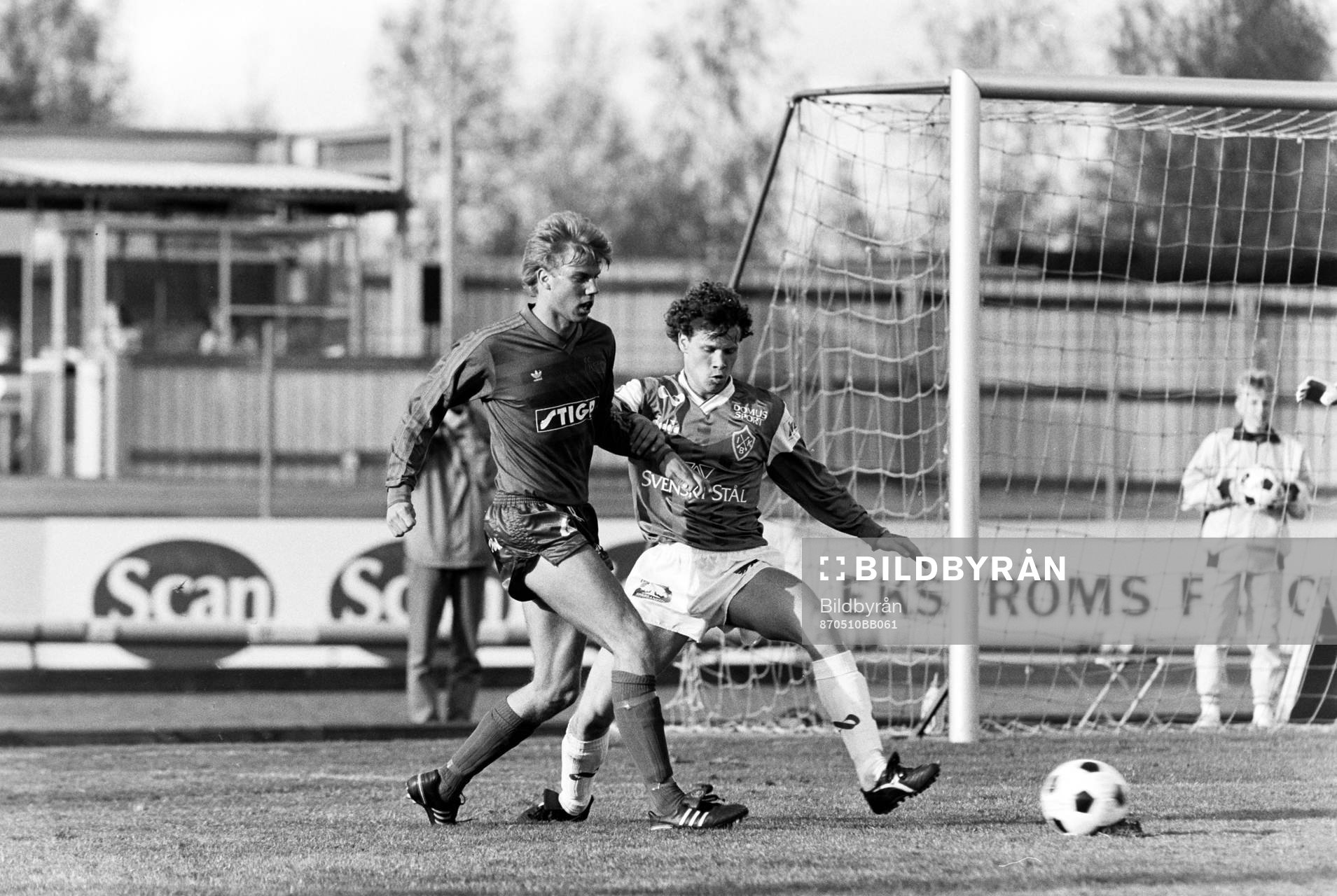 Hans Eklund, Öster uppvaktas av en bragespelare