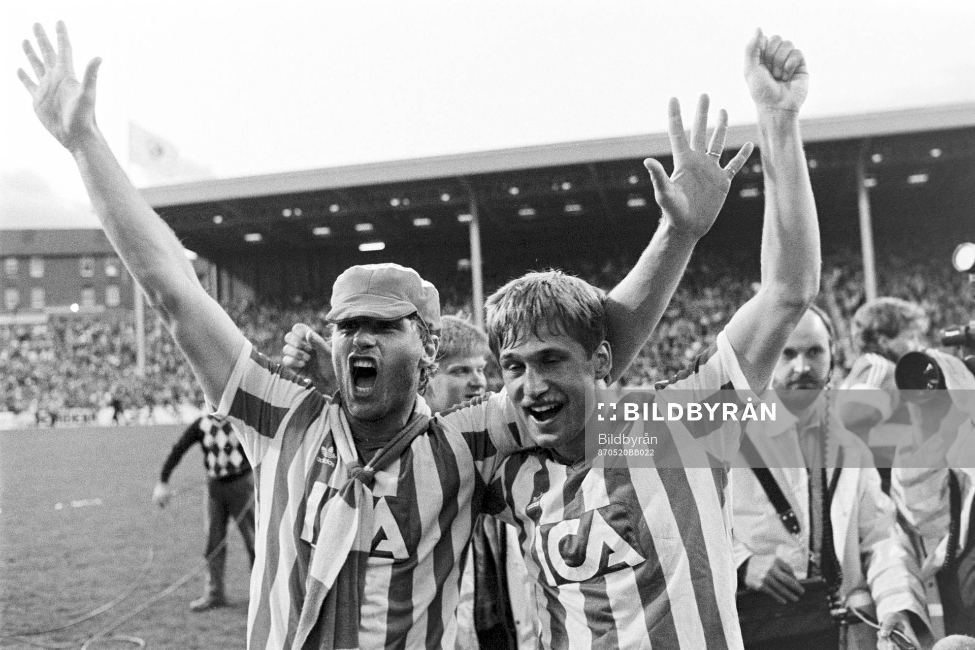 Glenn Hysén och Lennart Nilsson, Göteborg jublar