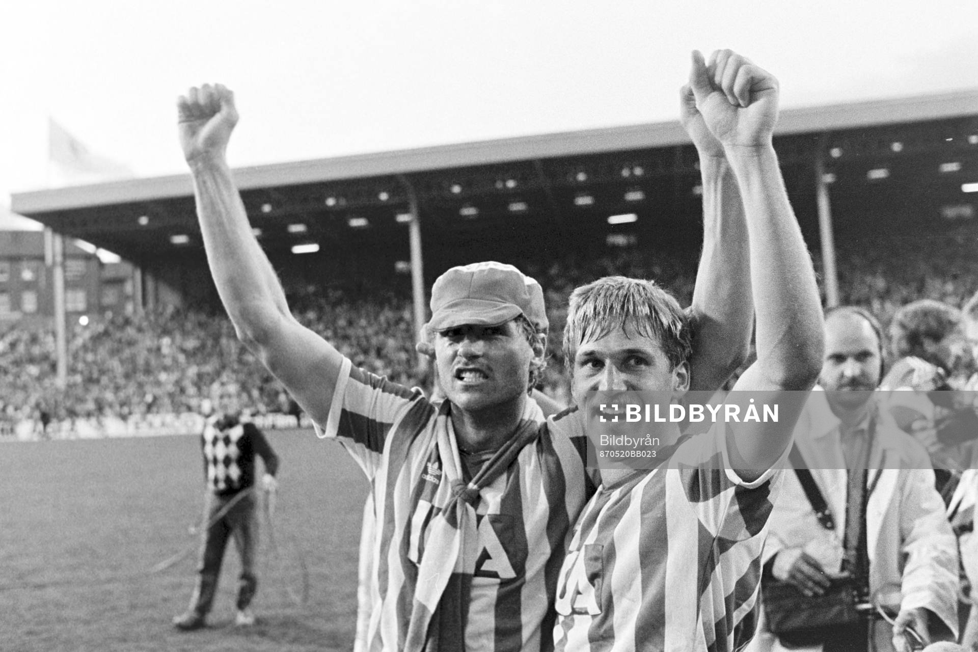 Glenn Hysén och Lennart Nilsson, Göteborg jublar