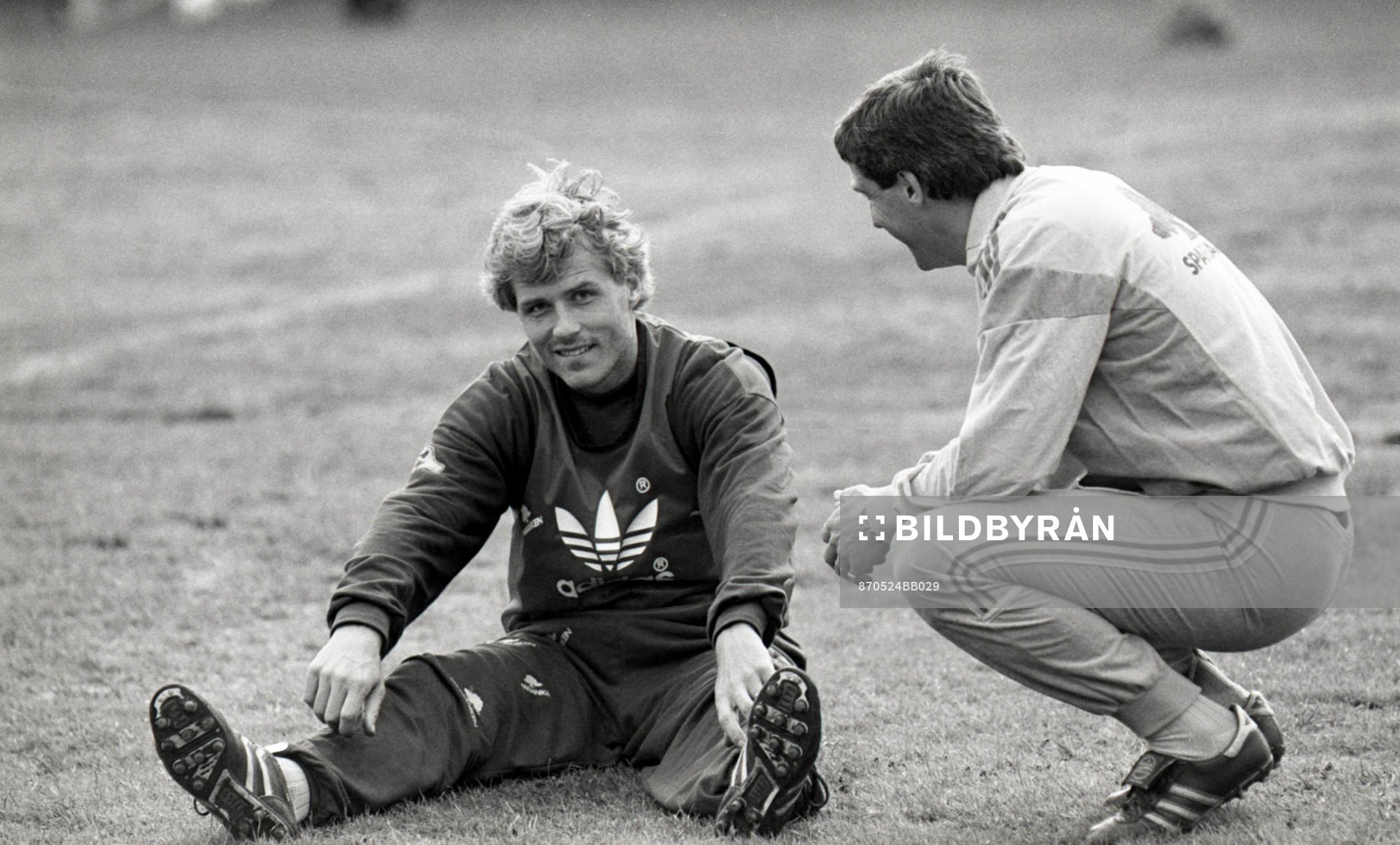 Glenn Hysén och Olle Nordin, förbundskapten, Sverige