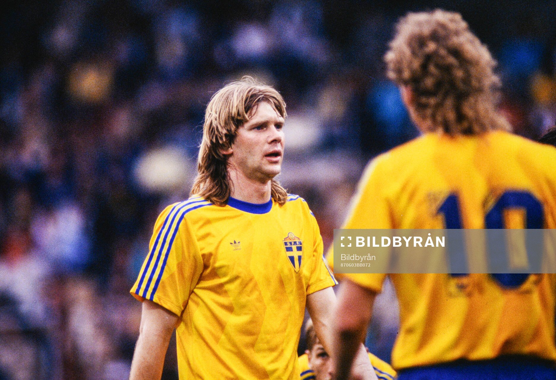 Sveriges Glenn Strömberg och Johnny Ekström. Football,