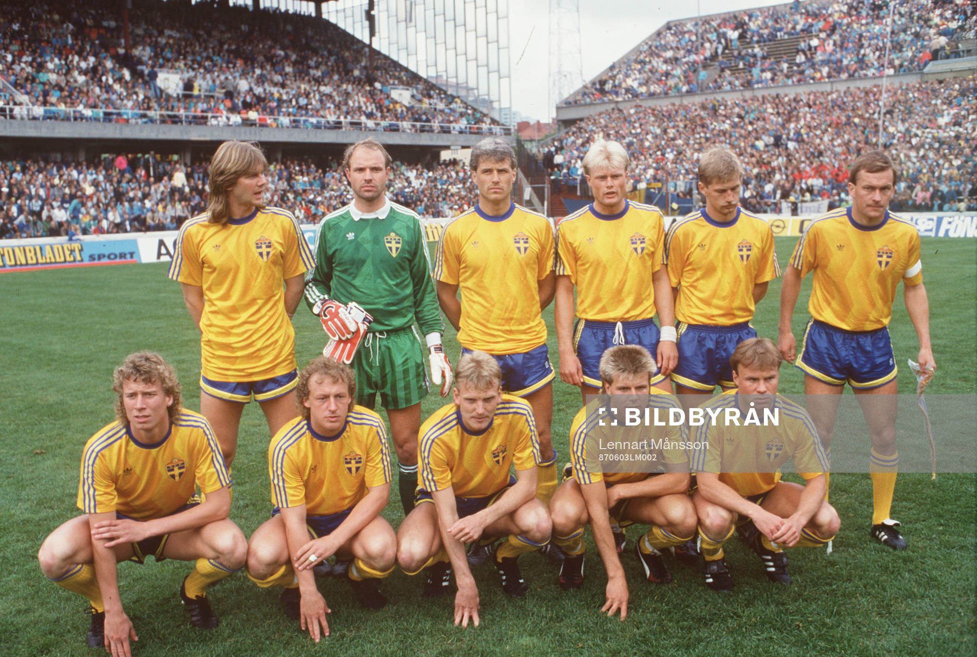 Start elvan. Lagbild. Glenn Strömberg, Thomas Ravelli, Glenn Hysén, Peter Larsson, Lennart Nilsson och Stig Fredriksson. Främre raden; Johnny Ekström, Robert Prytz, Ulf Eriksson, Roland Nilsson och Hasse Holmqvist.
© Bildbyrån