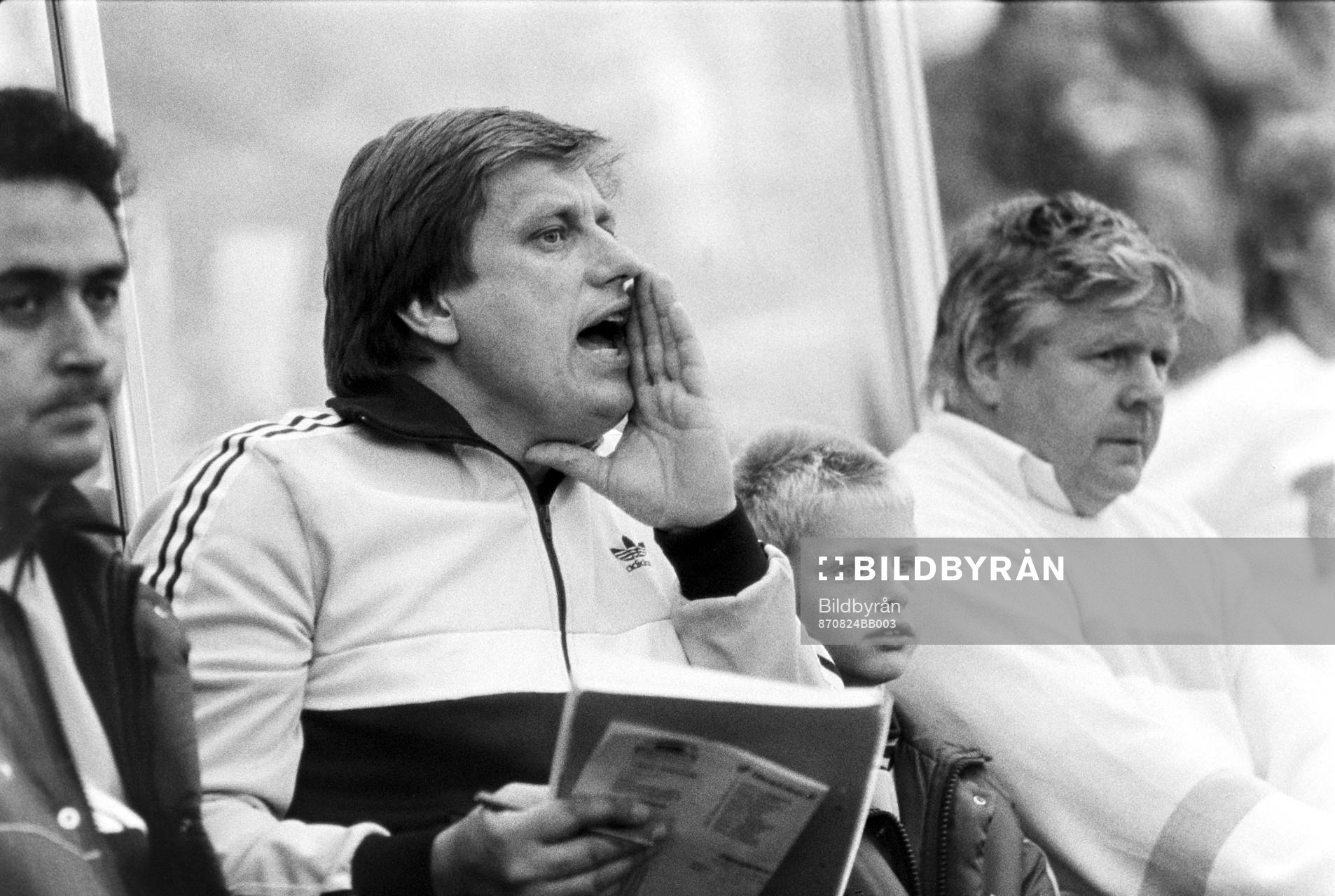 Tommy Söderberg, tränare i Djurgården och dagens knatte