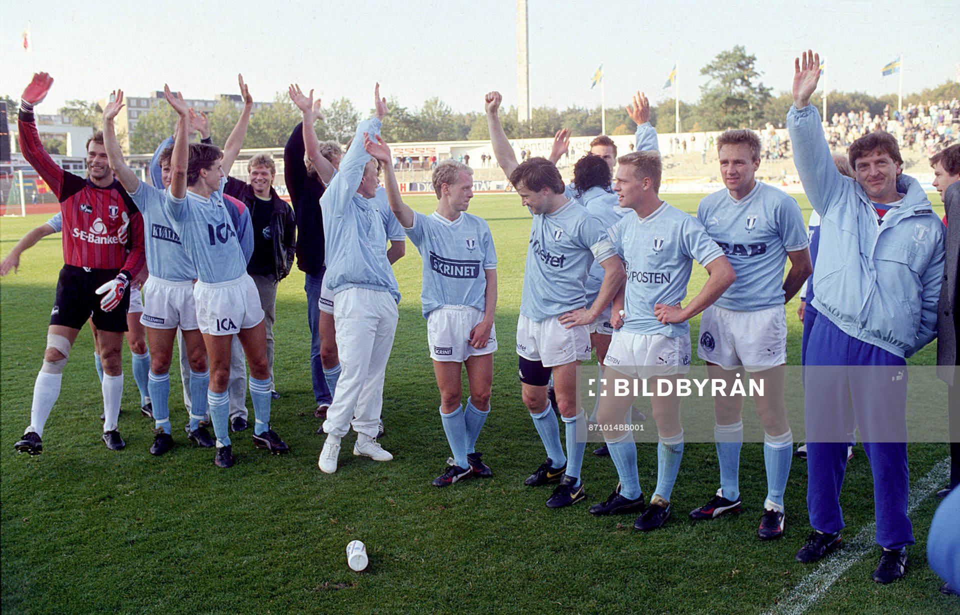  Jan Möller, målvakt, med laget. Malmö FF, SM vinnare. Glädje, Jubel.