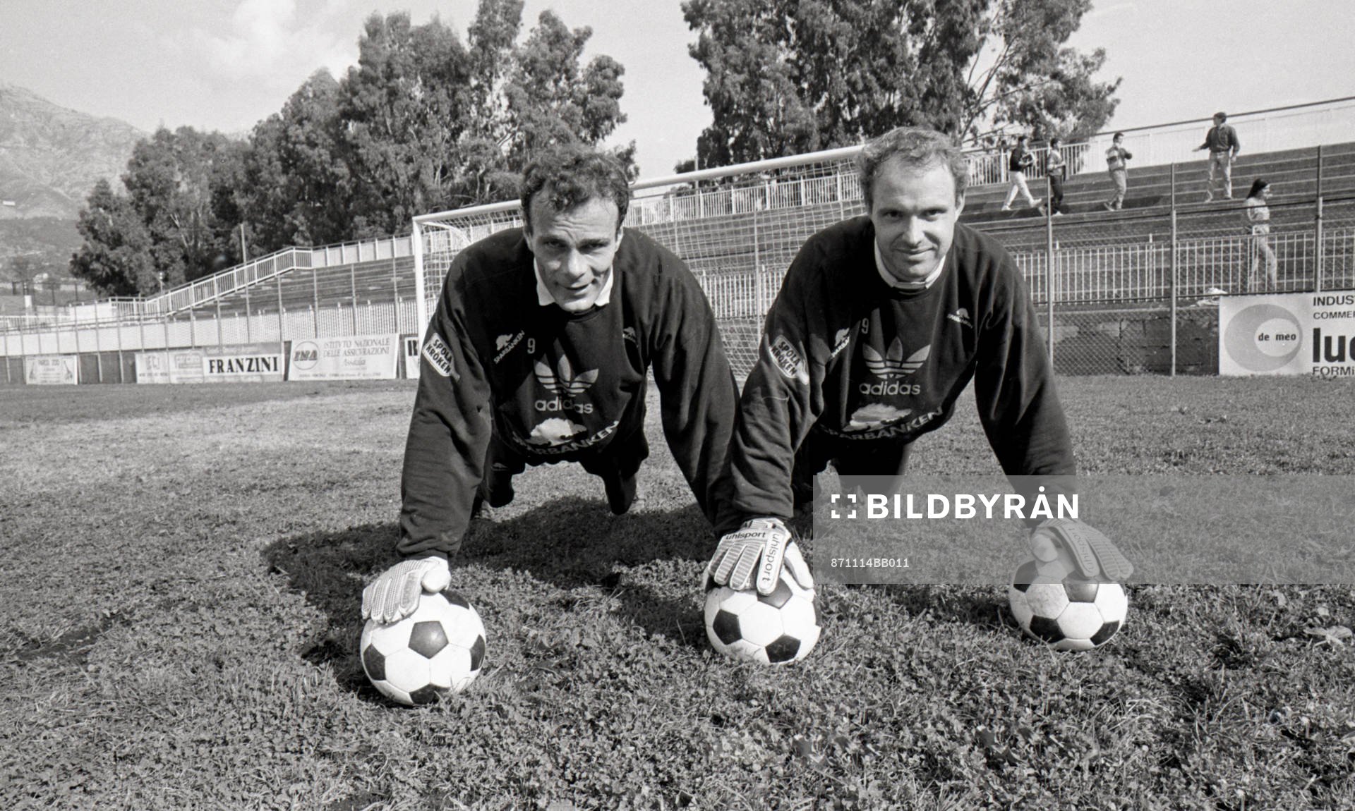 Jan Möller, Thomas Ravelli, målvakt