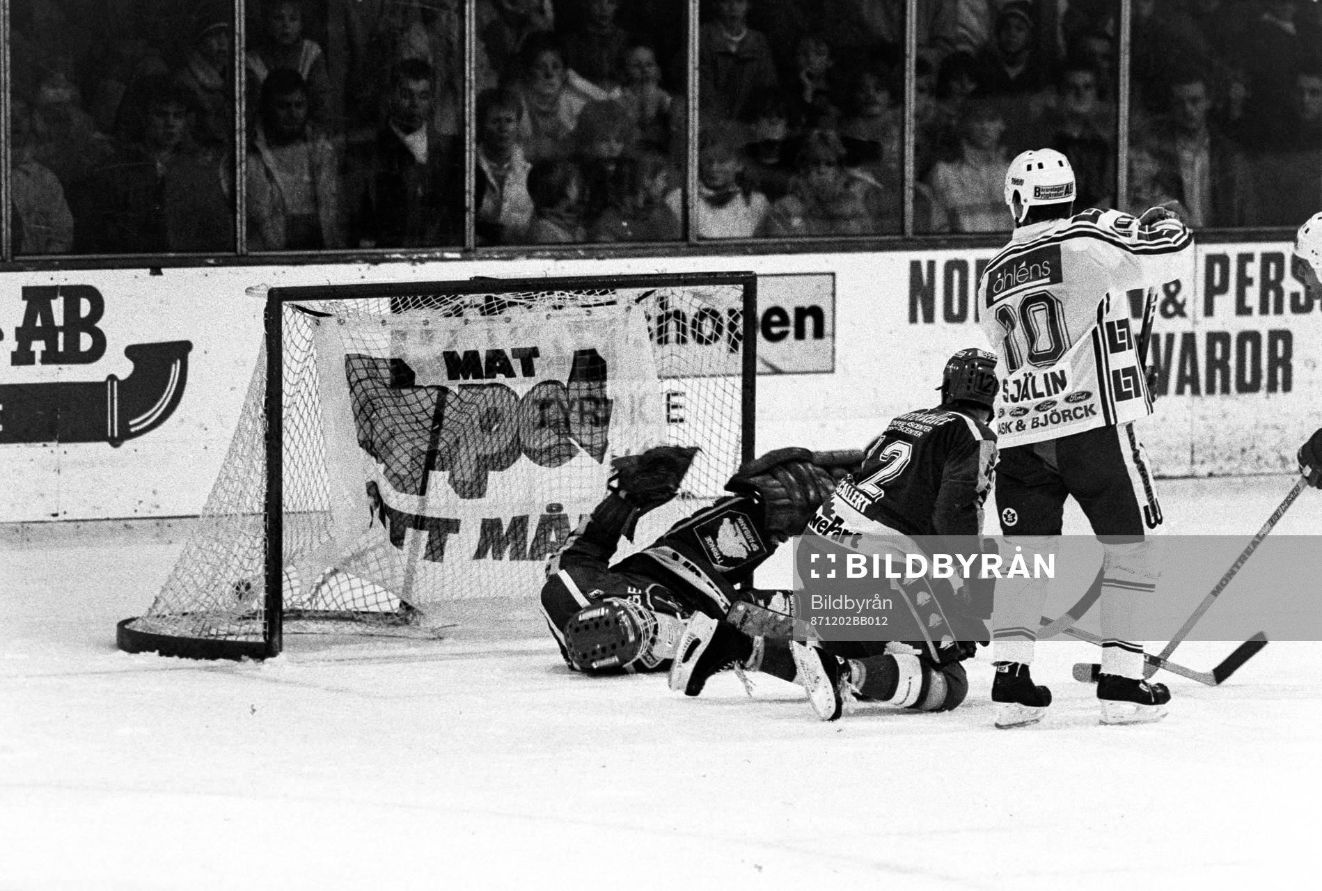 Tommy Själin, Rögle framför Håkan Algotsson, målvakt i