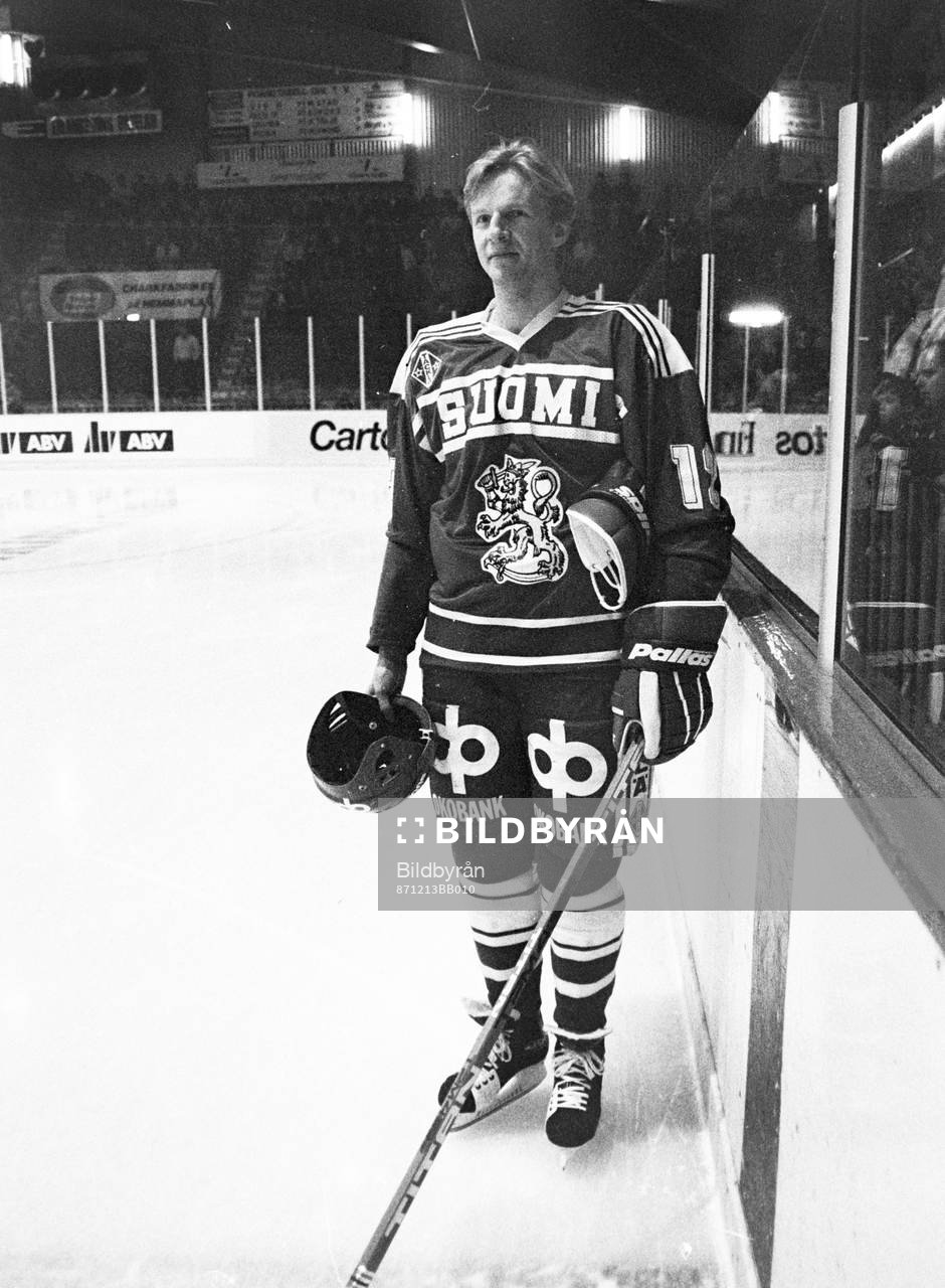 Kari Jalonen, Finland