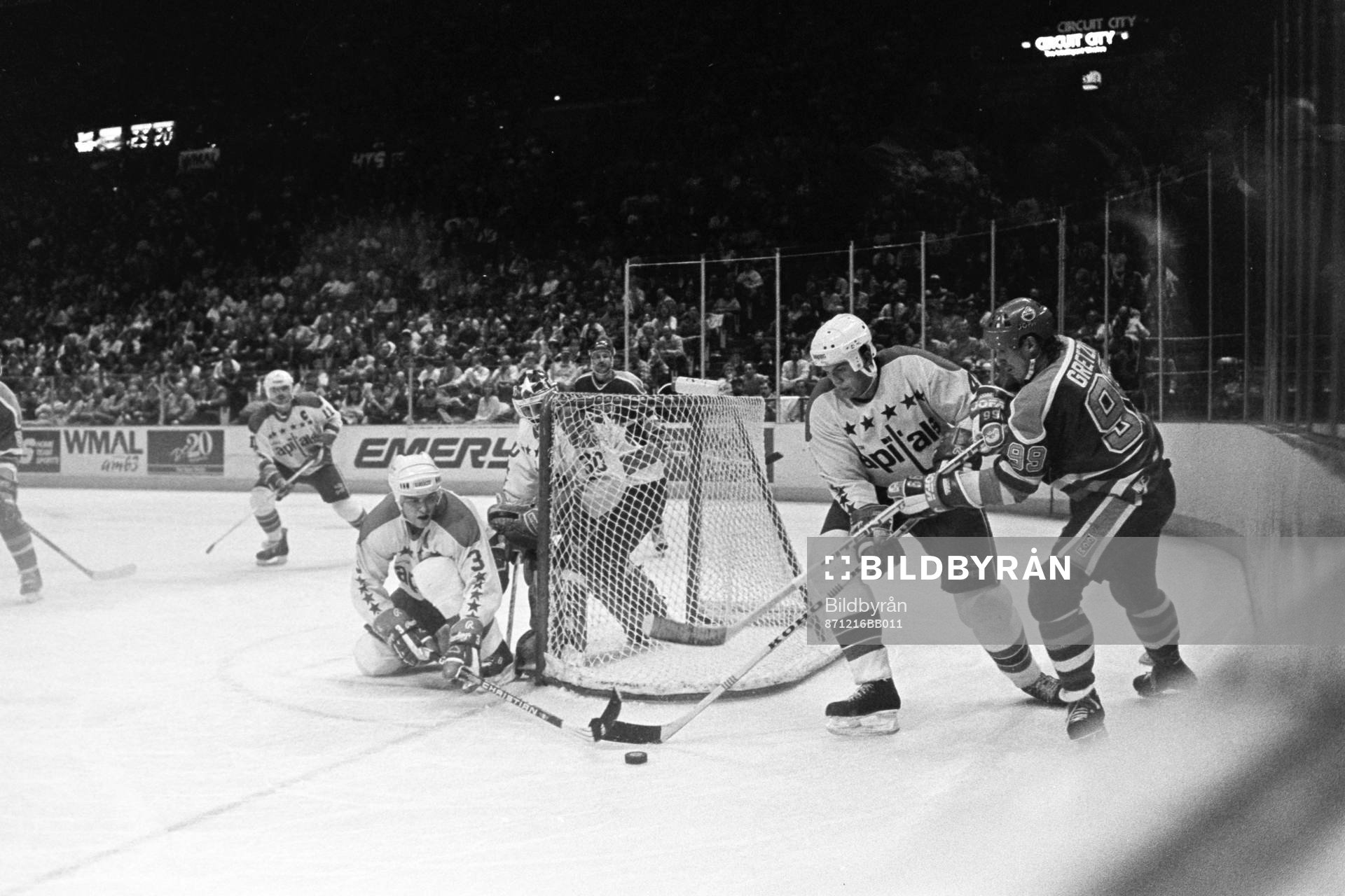 Wayne Gretzky, Edmonton bakom målet