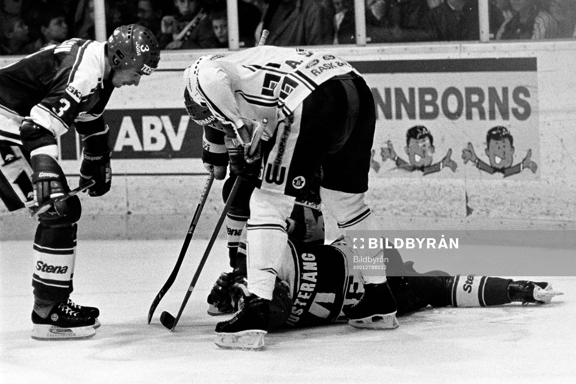 Per Ljusteräng, Frölunda ligger på isen